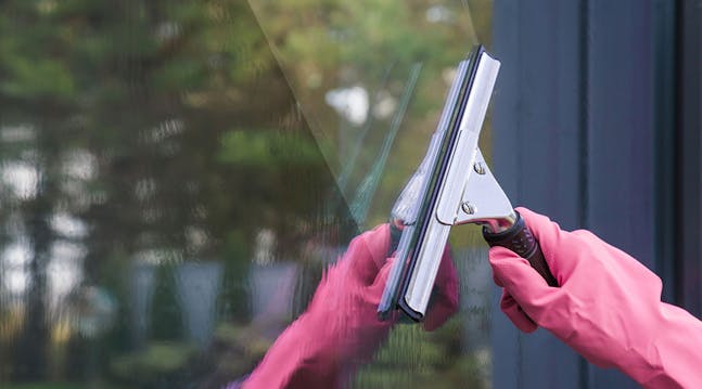 vaske vinduer enkelt og effektivt smarte tips
