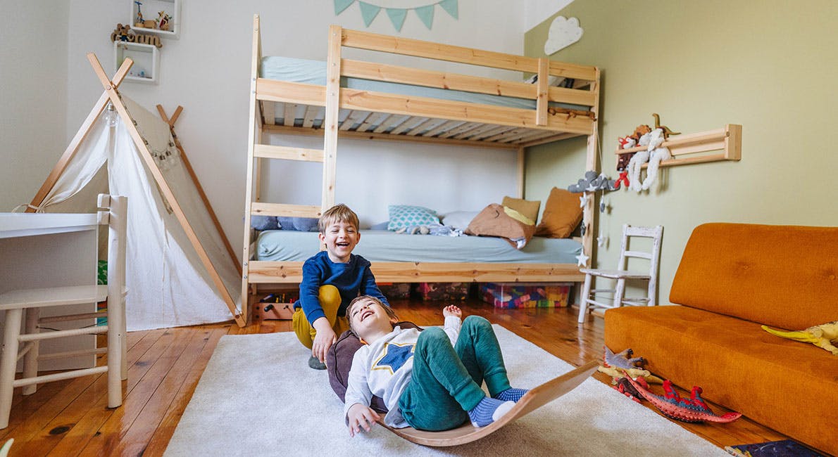 10 good tips when siblings have to share a room