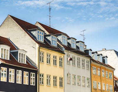 Farverige facader på ejerlejligheder i København