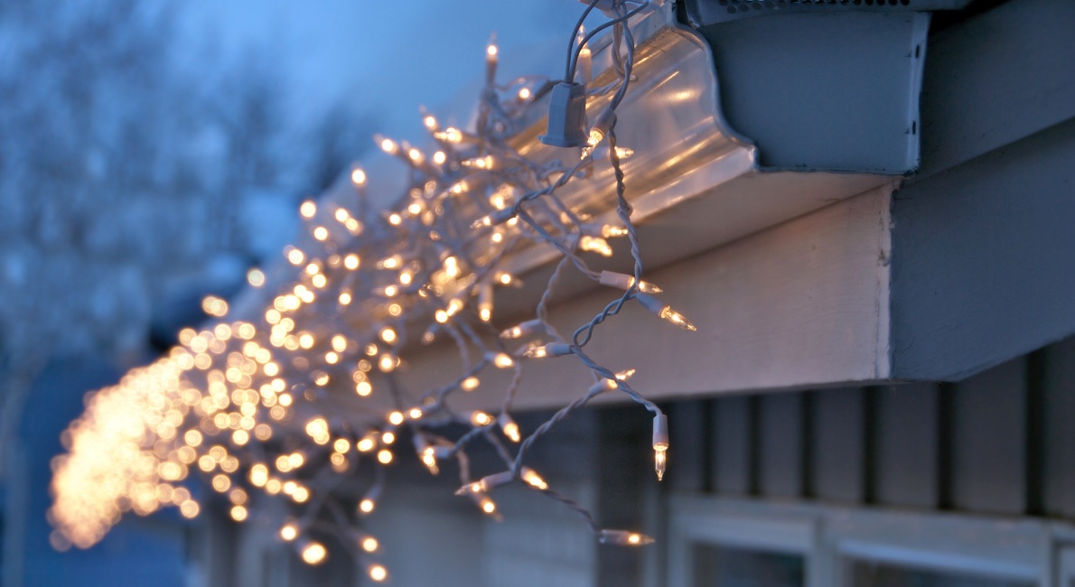 Smigre foran Tochi træ Lyskæde udendørs til jul | så meget koster lyskæder i strøm | idényt