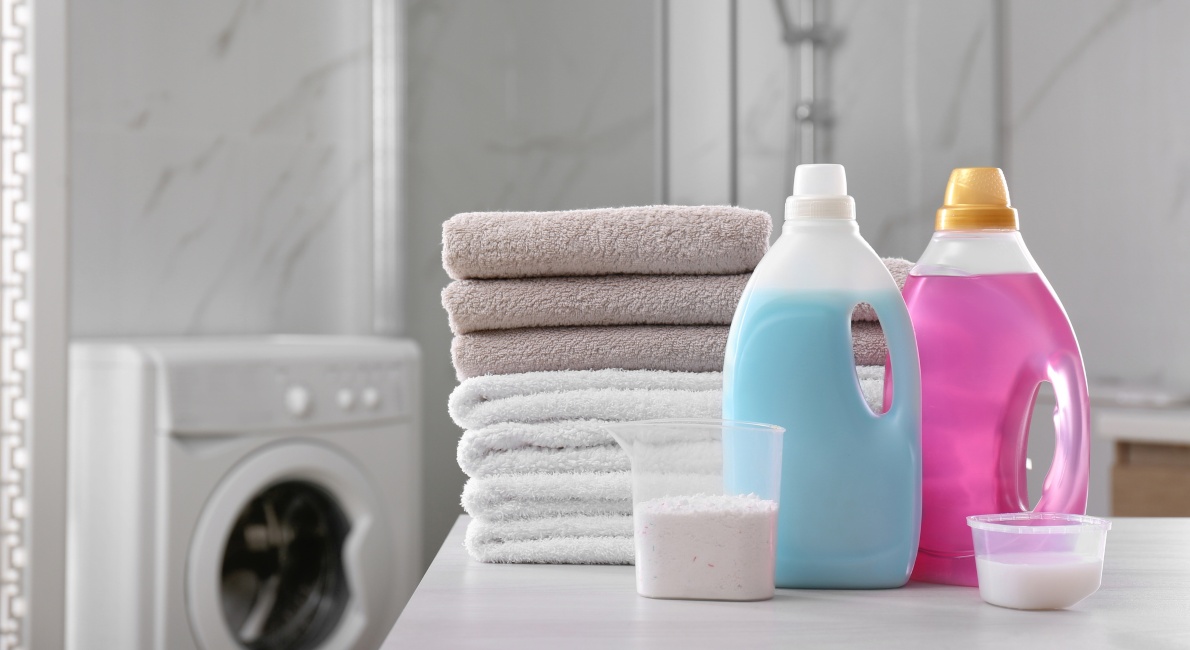 Hvilket vaskepulver er – flydende eller pulver?