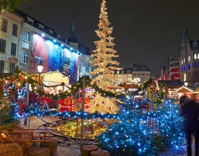 Julemarked med lys i København