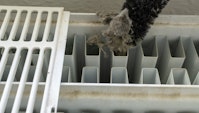 Rengøring af radiator og de vanskelige steder i dit hjem